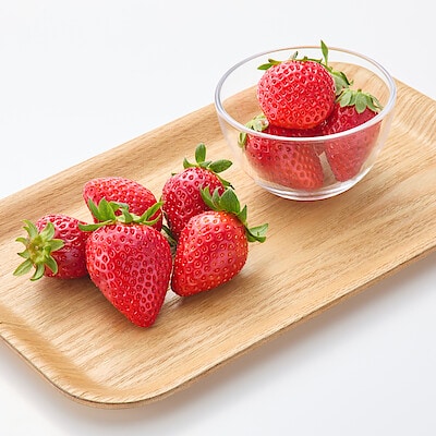 滋賀県産　いちごびよりのいちご「よつぼし＆お任せ品種」約５００ｇ