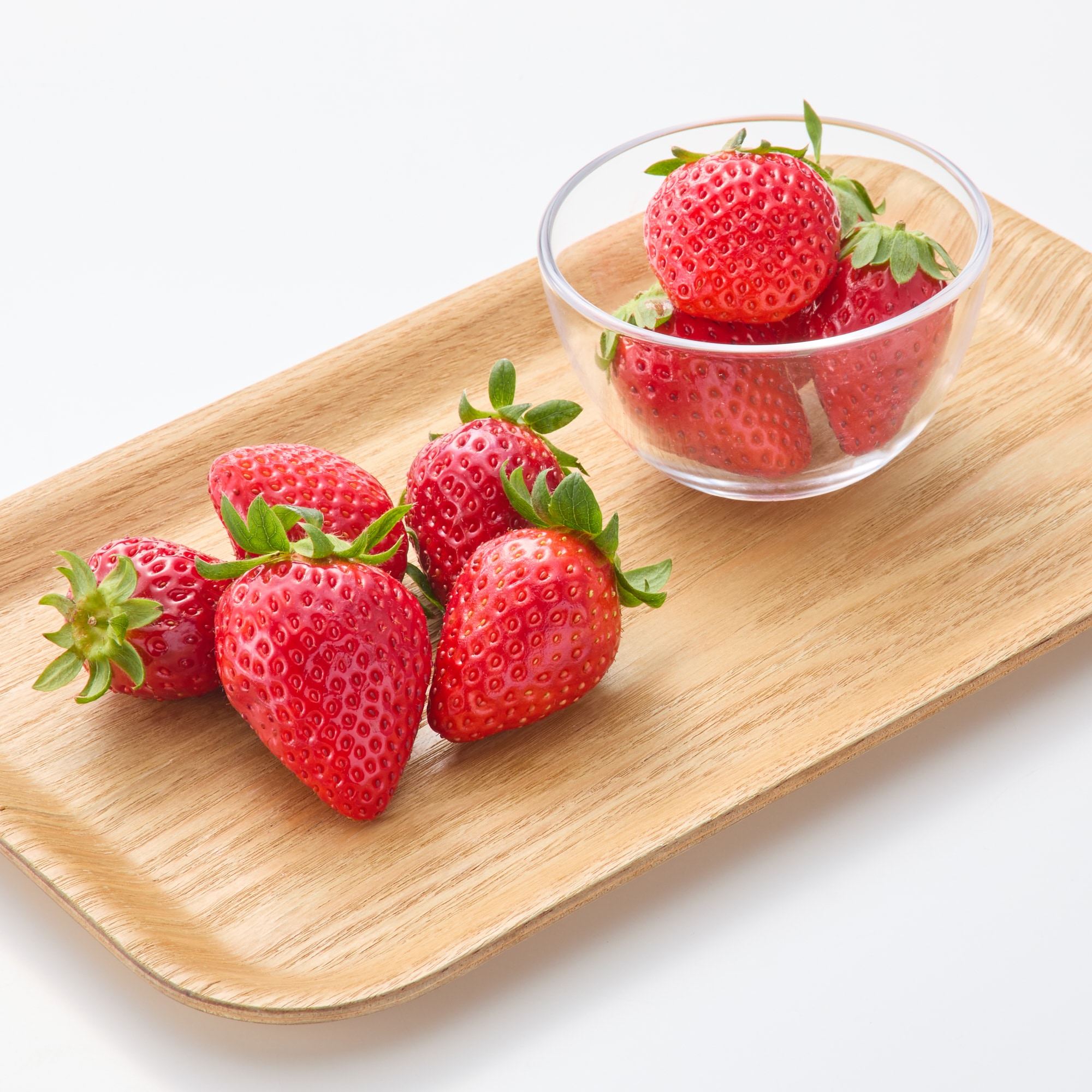 滋賀県産　いちごびよりのいちご「よつぼし＆お任せ品種」約５００ｇ