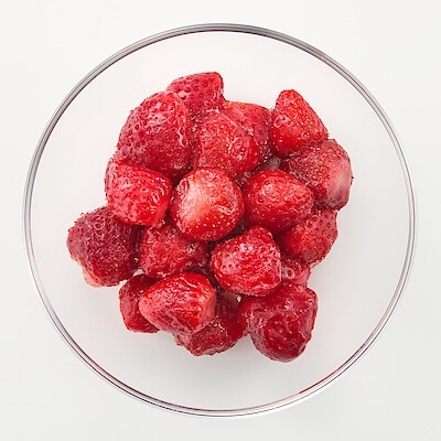 福岡県産 伊世いちご畑の「冷凍あまおう」約２００ｇ ※有機ＪＡＳ認証