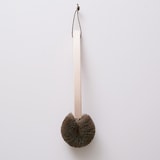   和歌山県　高田耕造商店の「しゅろのやさしいたわし　からだ用」檜柄・長