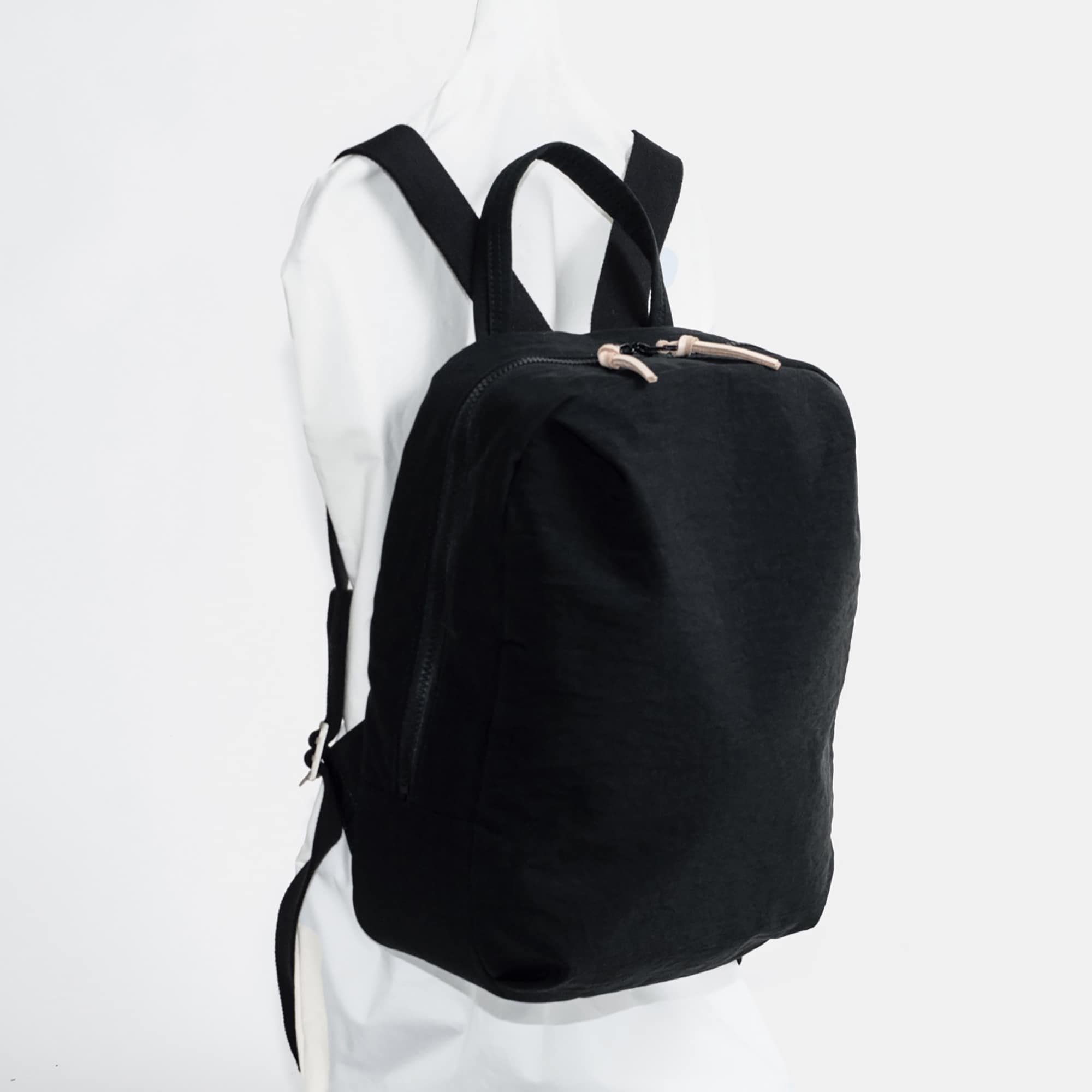 NIZYU KANO「FUKUI SIWAナイロンリュック」 S 　ブラック