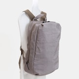 NIZYU KANO「FUKUI SIWAナイロンリュック」 M　グレージュ