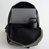 NIZYU KANOの「ライトナイロンリュック」 S　キャメルベージュ