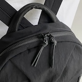 NIZYU KANO「ライトナイロンリュック」 S　モカブラウン