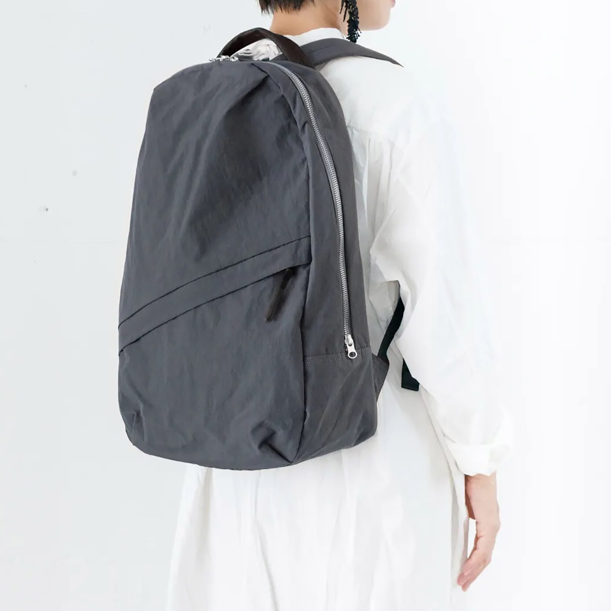 NIZYU KANO「ライトナイロンリュック」M スレートグレー | 無印良品