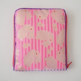 山梨県　光織物の母子手帳ケース「ごきげんぽーち うさぎ」