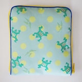 山梨県　光織物の母子手帳ケース「ごきげんぽーち かえる」