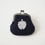 青森県　弘前こぎん研究所のこぎん刺し「ミニがま口 りんご」紺