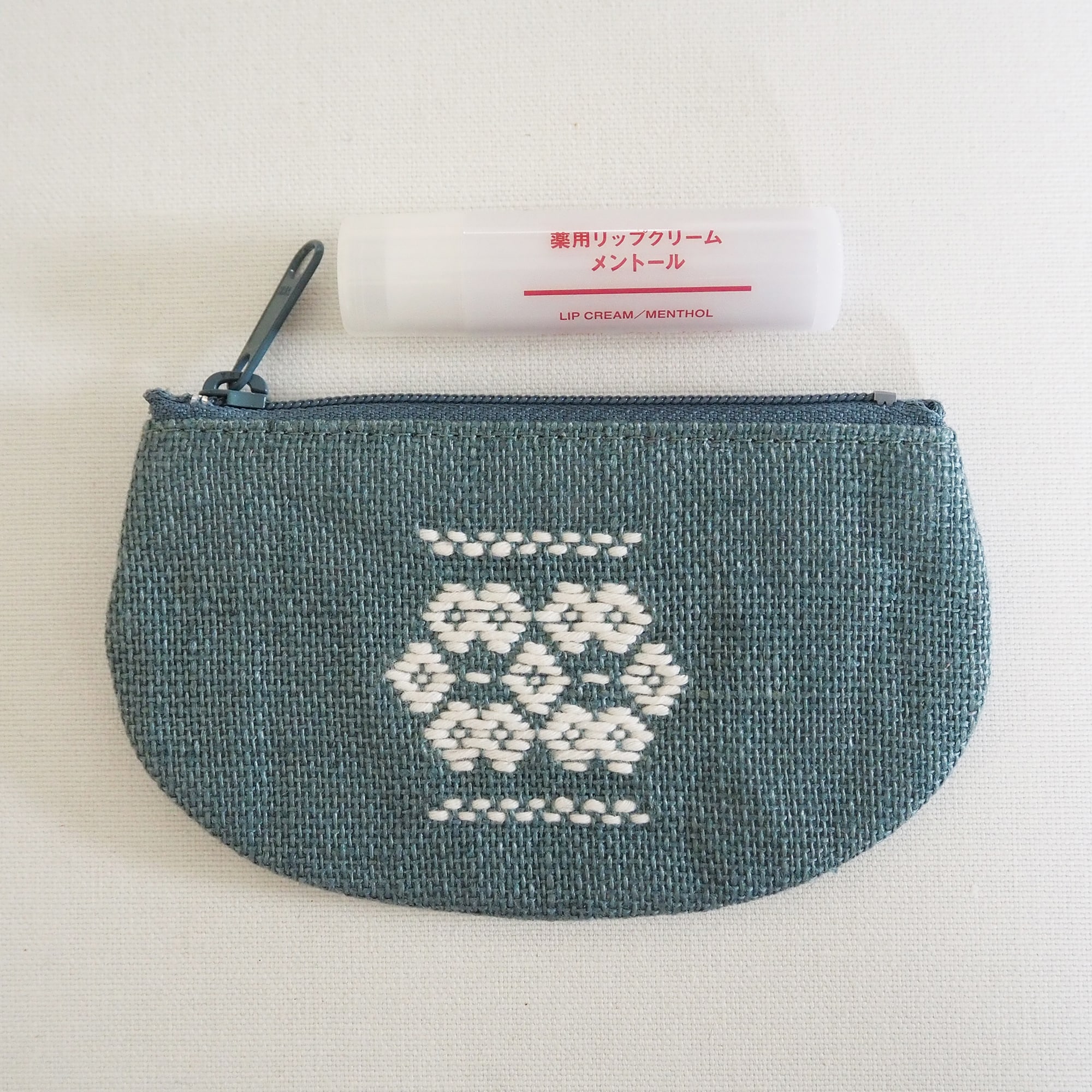 青森県　弘前こぎん研究所のこぎん刺し「丸小銭入」緑