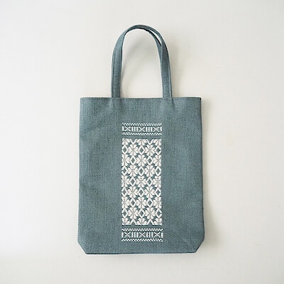 青森県　弘前こぎん研究所のこぎん刺し「手付小袋」緑