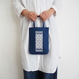 青森県　弘前こぎん研究所のこぎん刺し「手付小袋」青