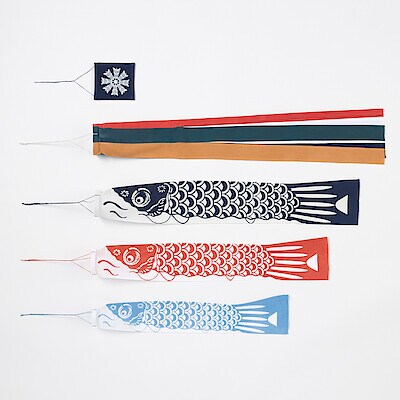 クラフト工房LaManoの「藍と草木の型染鯉のぼり」 