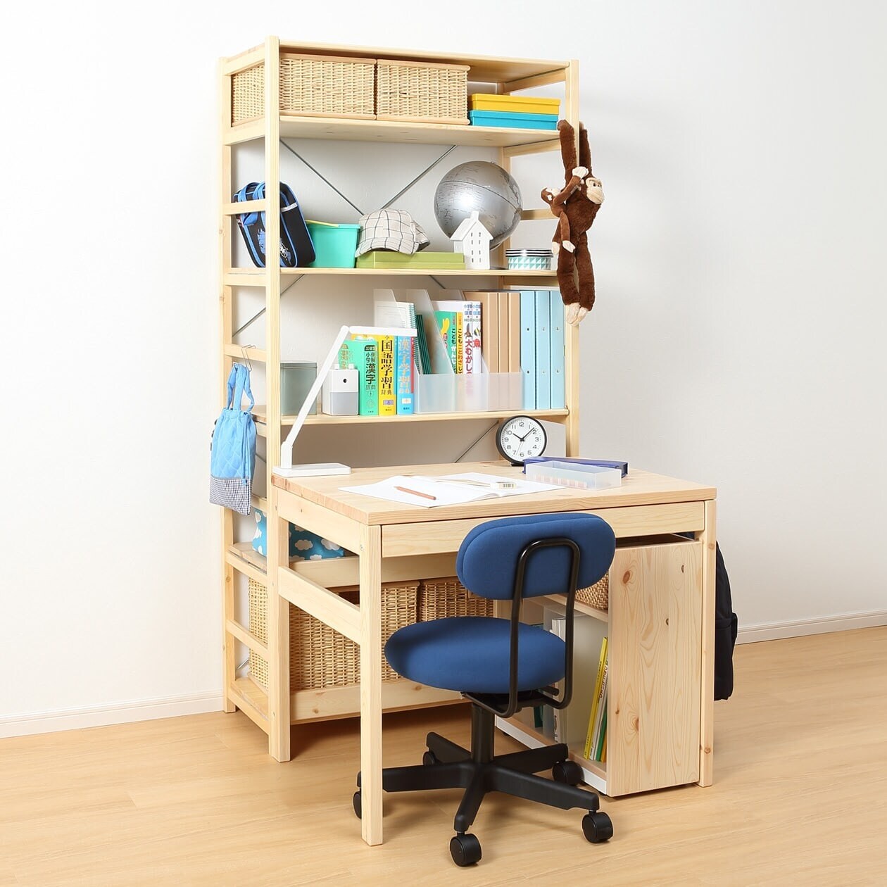 【新古品】パイン材デスク幅８６ｃｍ