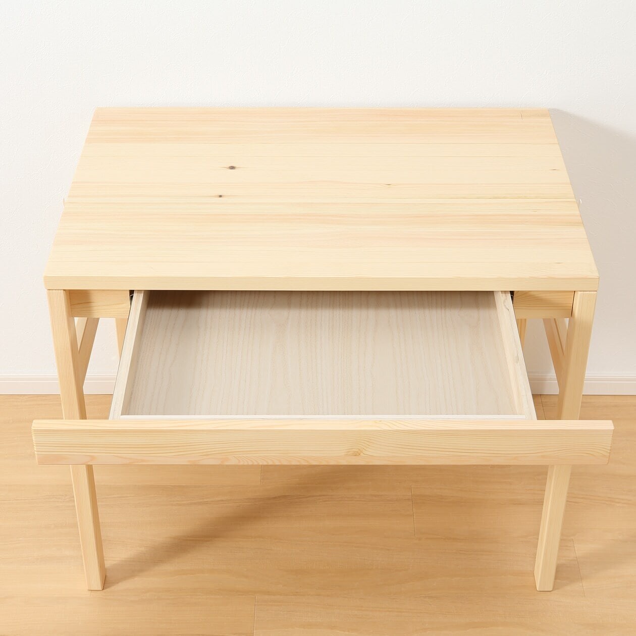 【新古品】パイン材デスク幅８６ｃｍ