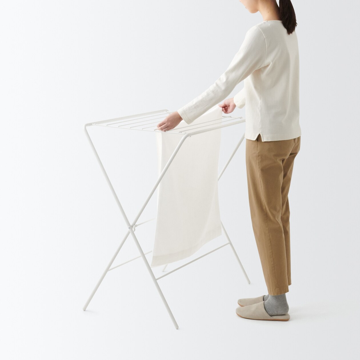 【新古品】スチール　室内物干し