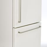 【新古品】冷蔵庫　１５７Ｌ