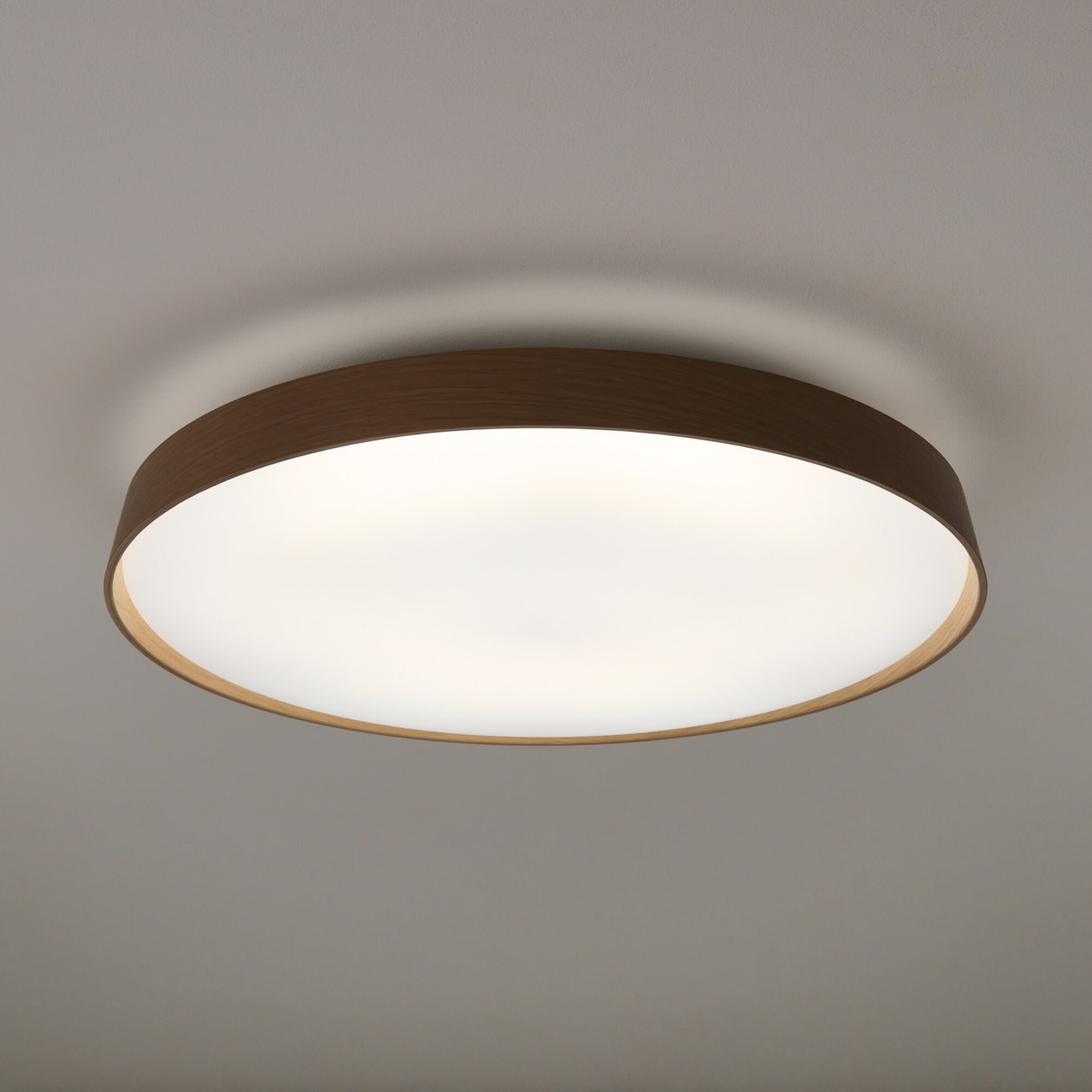 【新古品】ＬＥＤ木製シーリングライト　調光調色機能付　１０畳