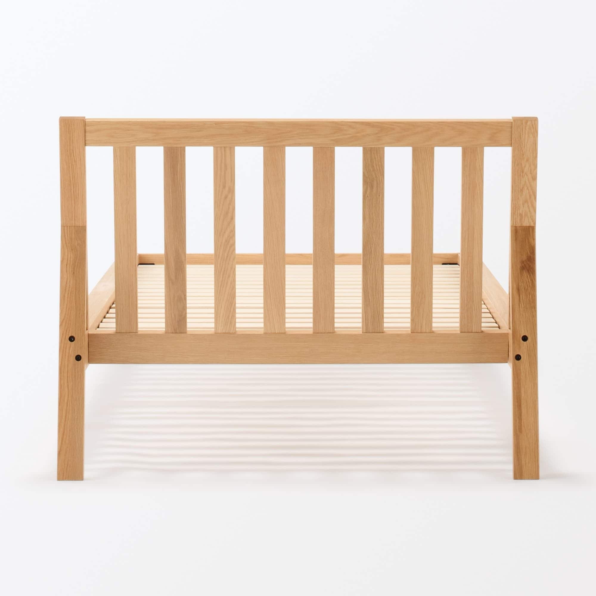 【新古品】もたれかかれる木製ベッド　オーク材突板　スモール