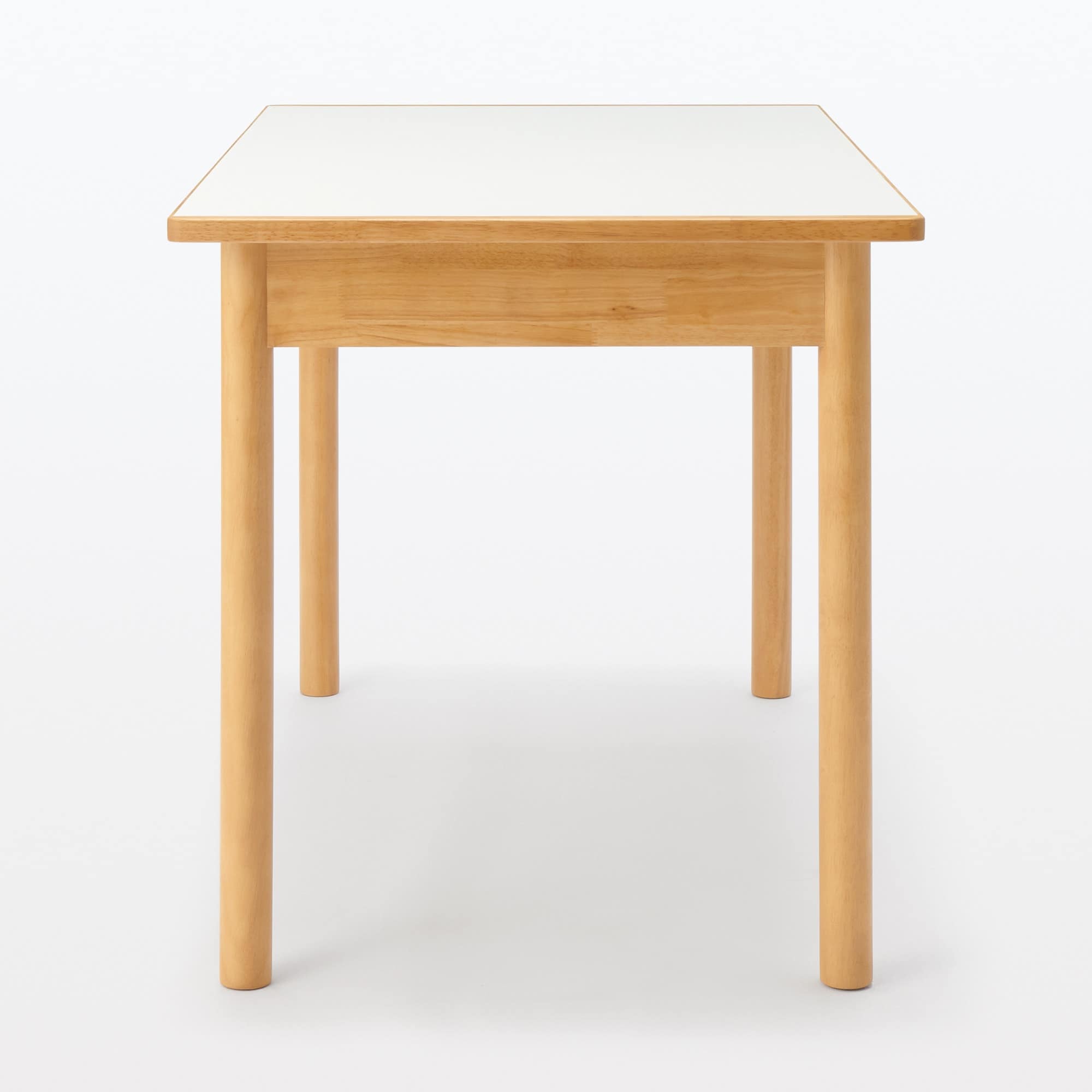 【新古品】木製テーブル　１２０×７０ｃｍ　メラミン天板