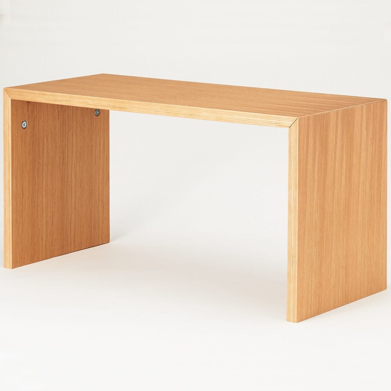 【新古品】コの字の家具　積層合板　オーク材　幅７０ｃｍ
