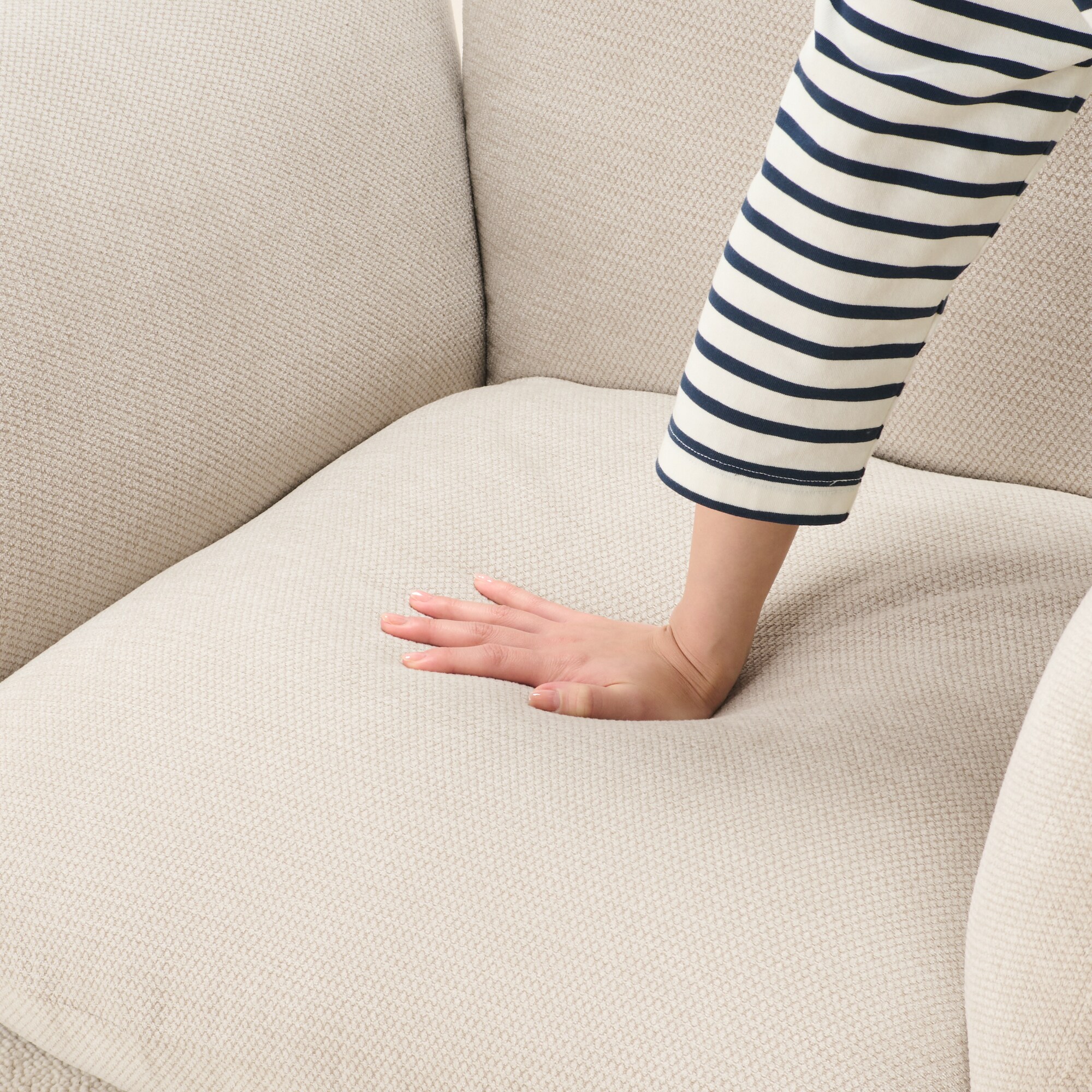 【新古品】リクライニング　フロアソファ　１シーター　ベージュ