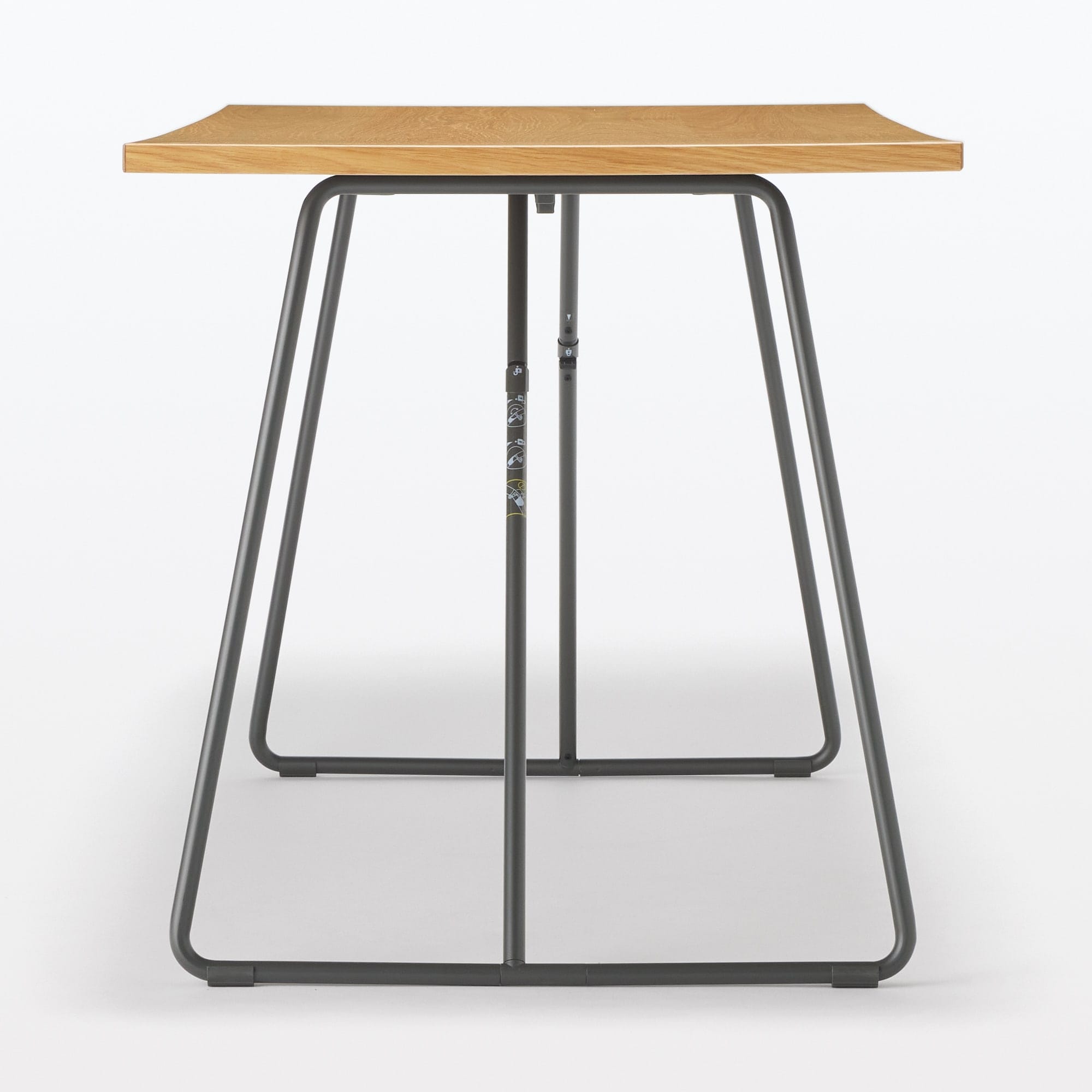 【新古品】木製折りたたみテーブル