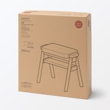 【新古品】再生ポリエステル混　木製スタッキングスツール　オレンジ
