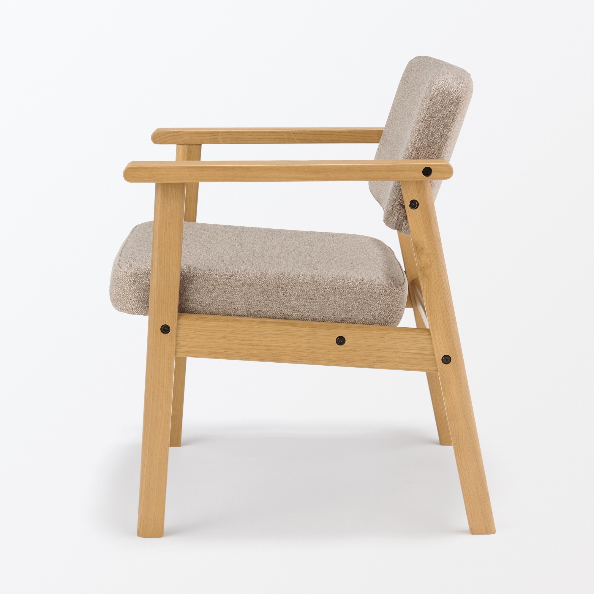 木製アームチェア ブラウン・ナチュラル 木製アームチェア ライトブラウン | 無印良品