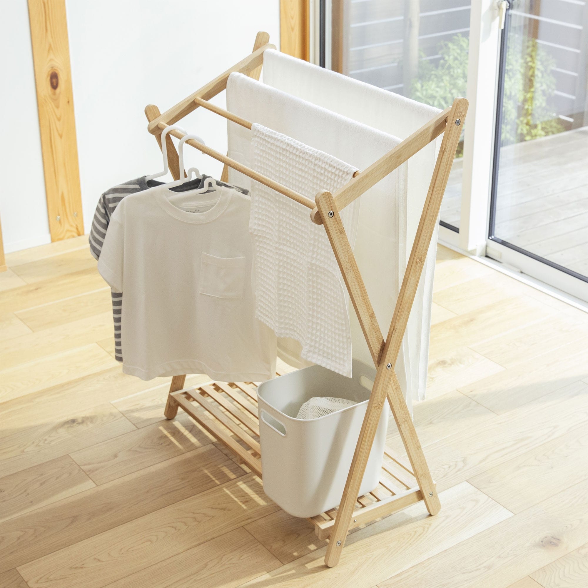 【新古品】竹材　折りたためるタオルハンガー