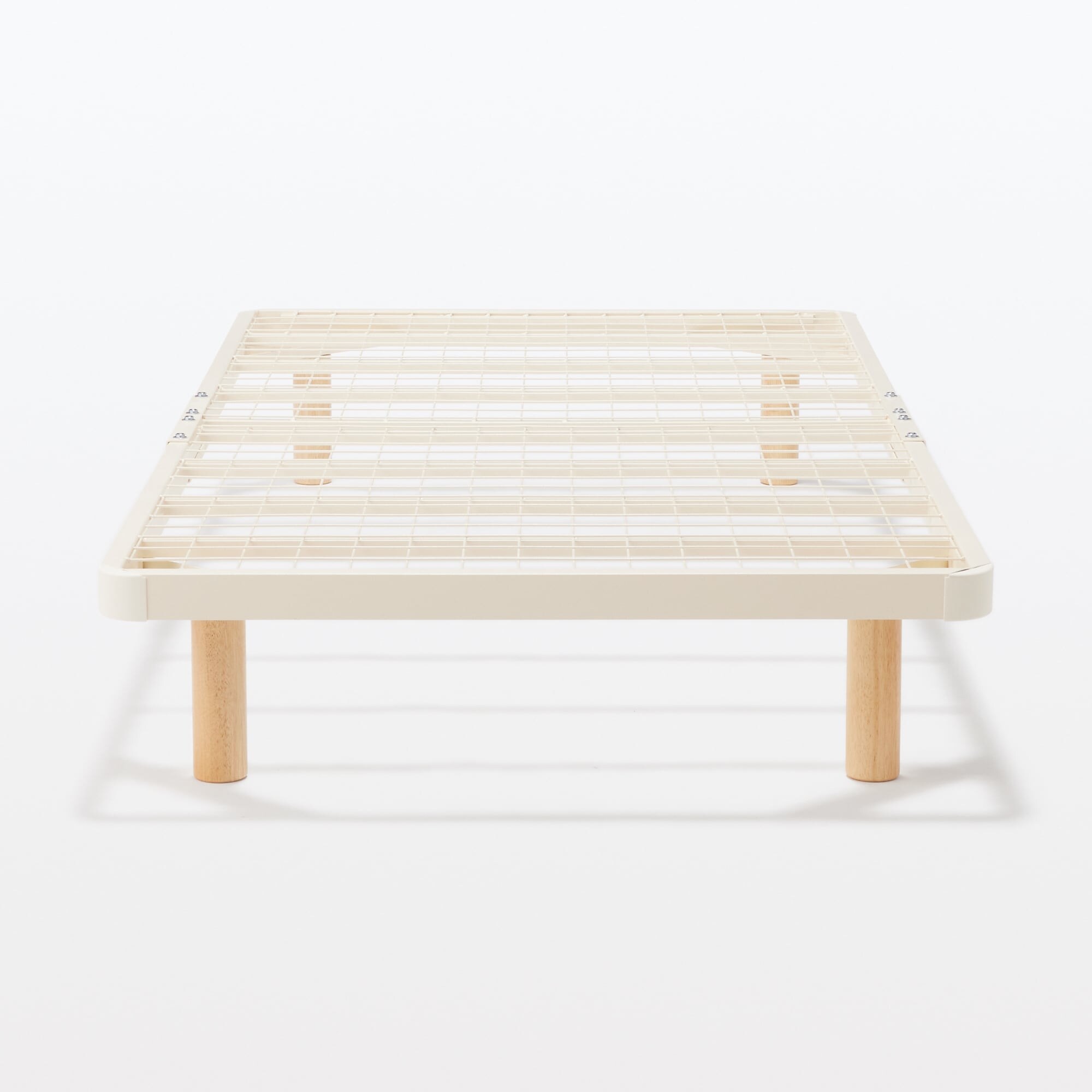 【中古品】スチールベッドフレーム　シングル