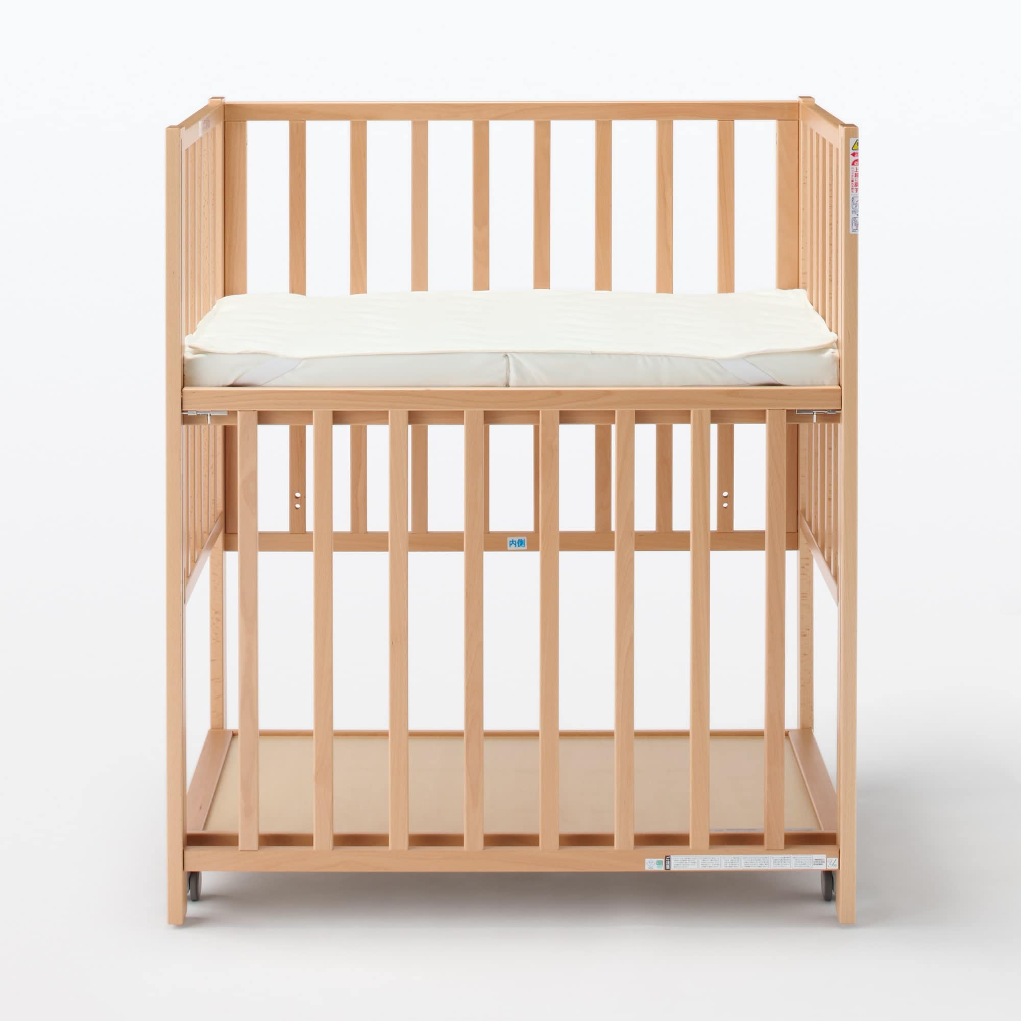 【中古品】ビーチ材　ベビーベッド