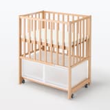 【中古品】ビーチ材　ベビーベッド