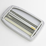 ボタンプレス機能付き　アイロン台　