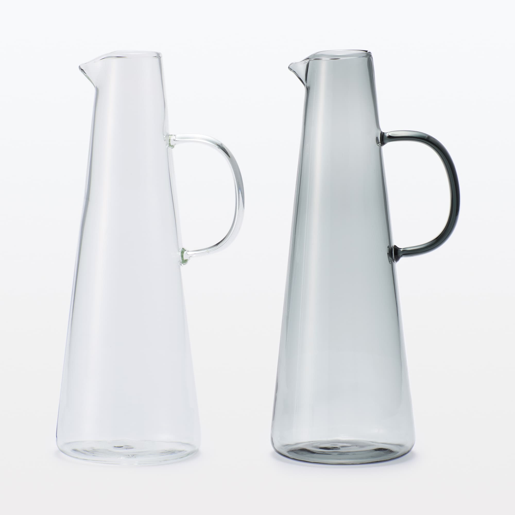 ガラス器　ピッチャー型