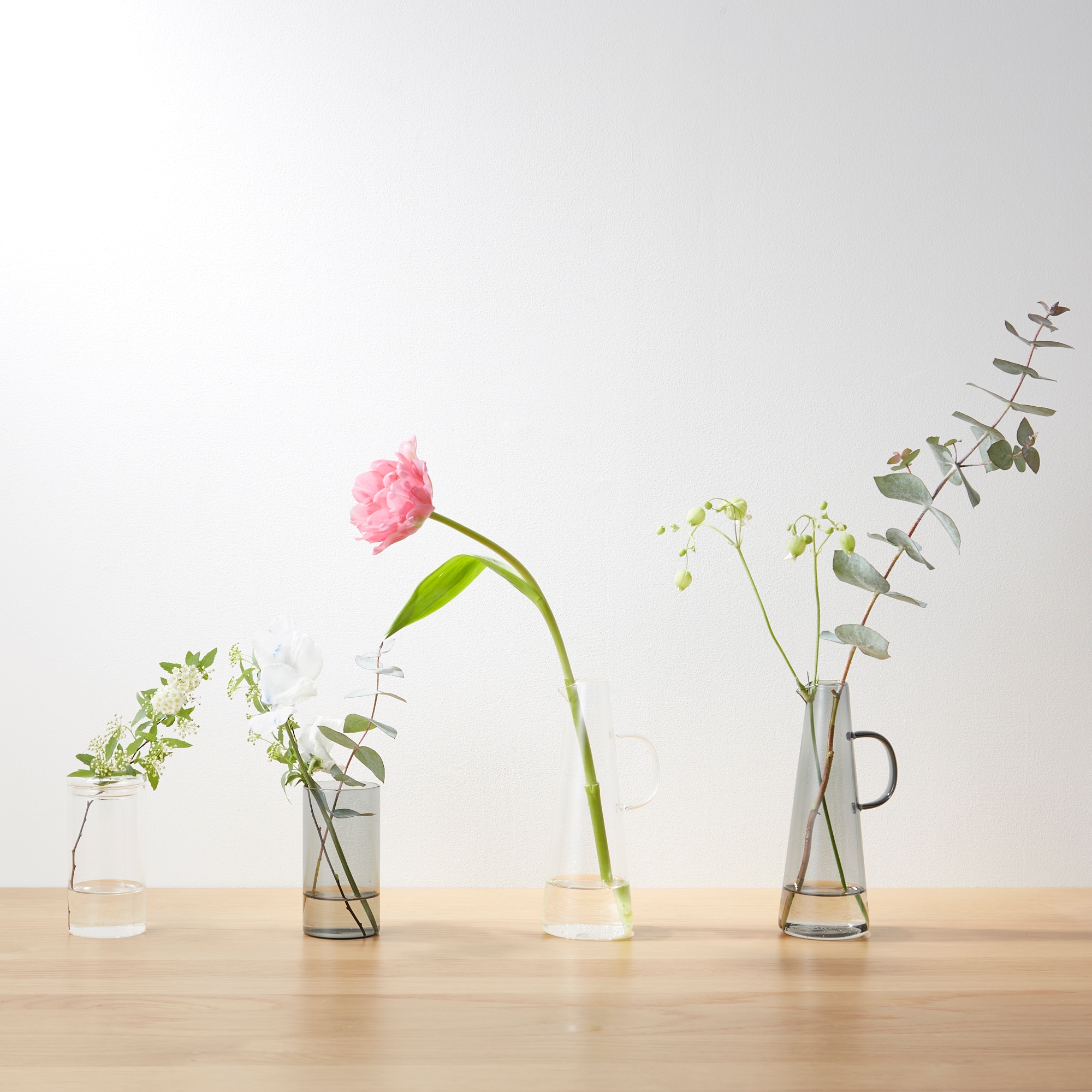 ガラス器　ピッチャー型