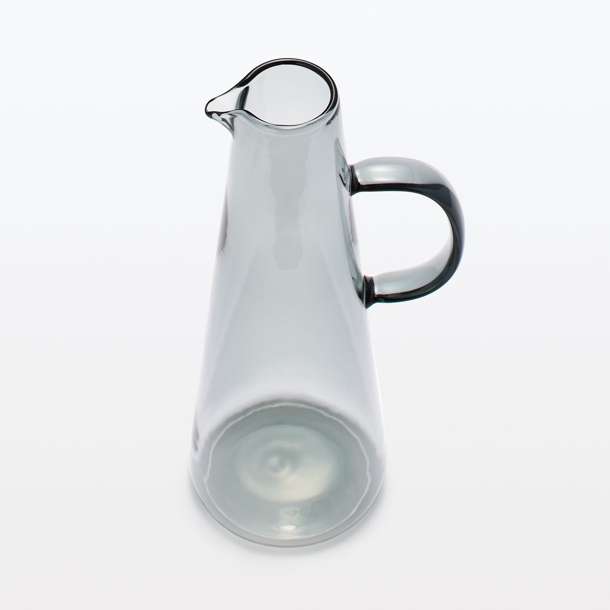 ガラス器　ピッチャー型