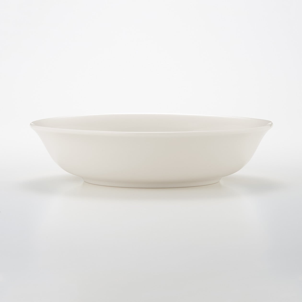 磁器ベージュ鉢・中 約直径１９×高さ４．５ｃｍ | 磁器ベージュ 食器 通販 | 無印良品