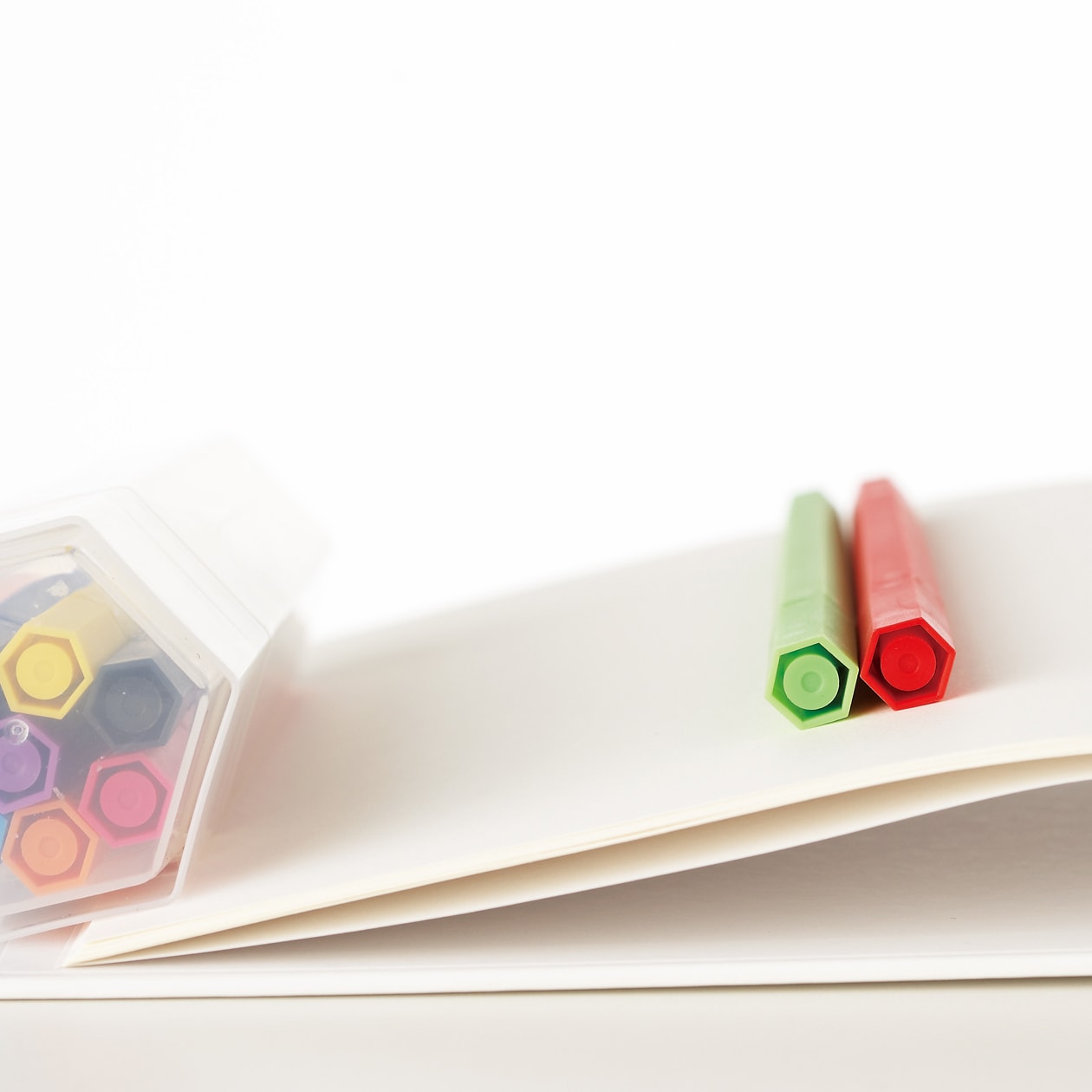 水性六角カラーペン