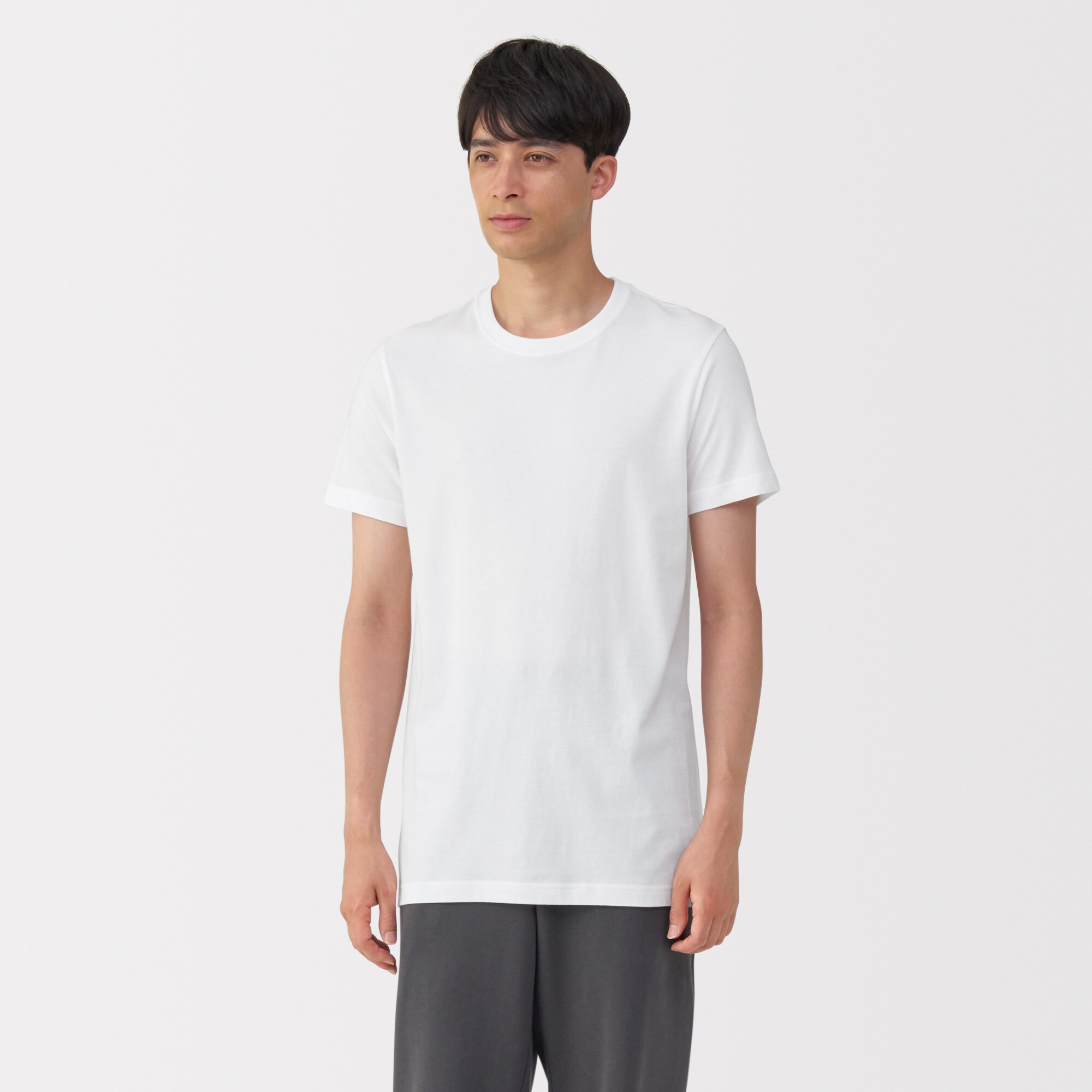 紳士　脇に縫い目のない　２枚組　クルーネック半袖Ｔシャツ