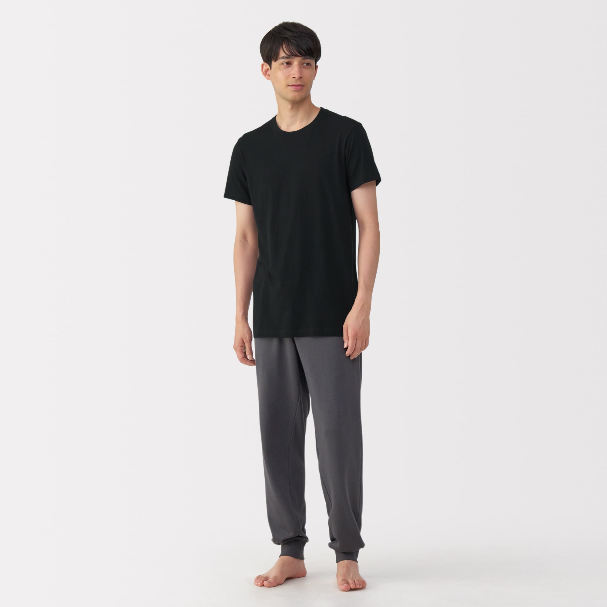 紳士　脇に縫い目のない　２枚組　クルーネック半袖Ｔシャツ