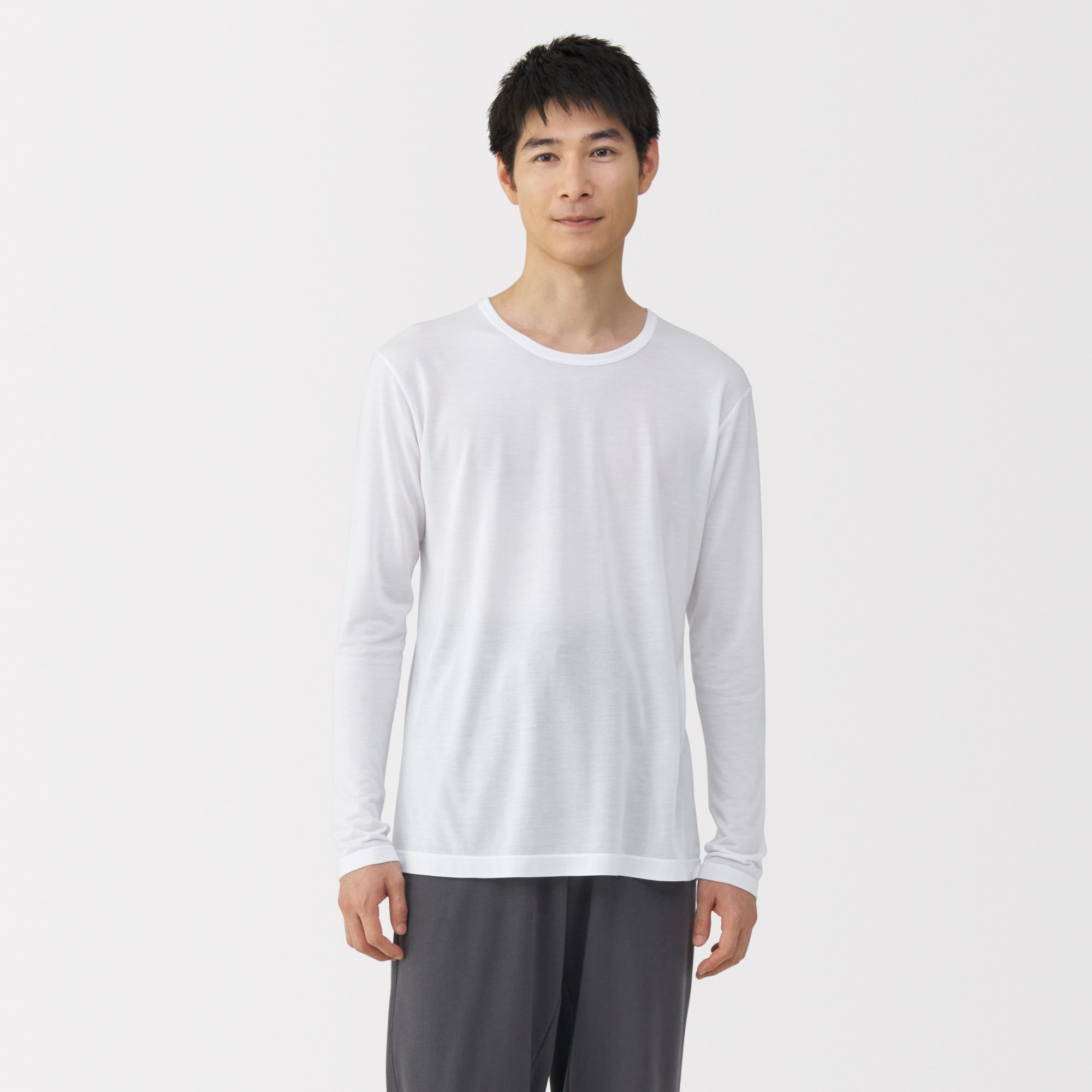 紳士　脇に縫い目のない　なめらか　クルーネック長袖Ｔシャツ