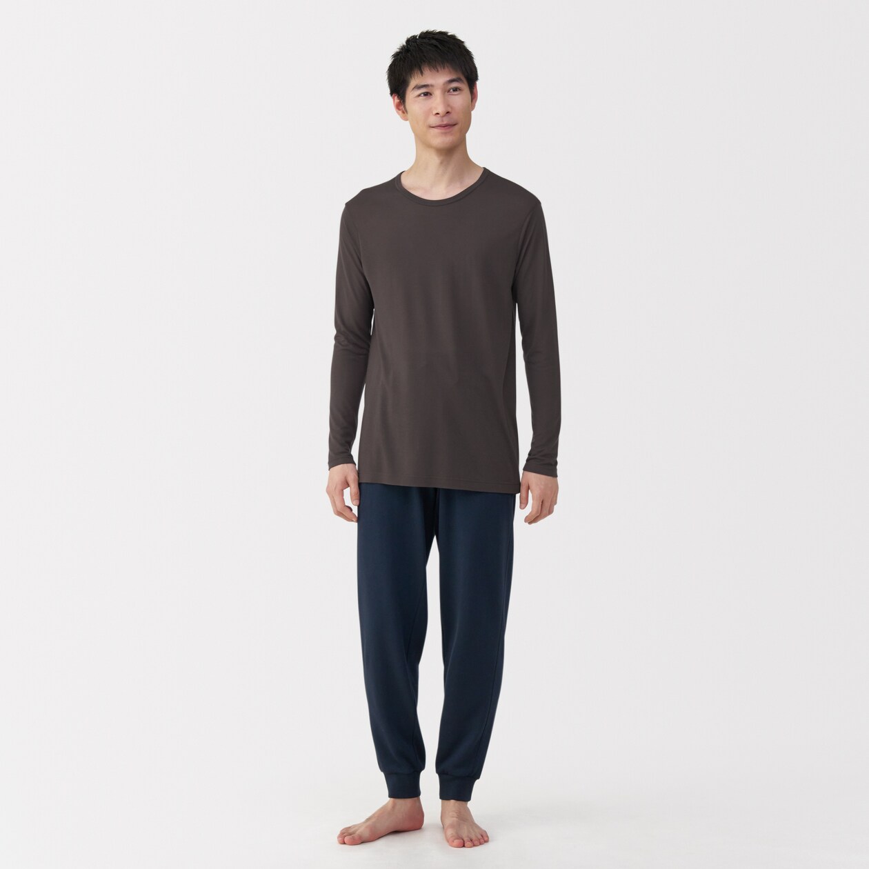 紳士　脇に縫い目のない　なめらか　クルーネック長袖Ｔシャツ