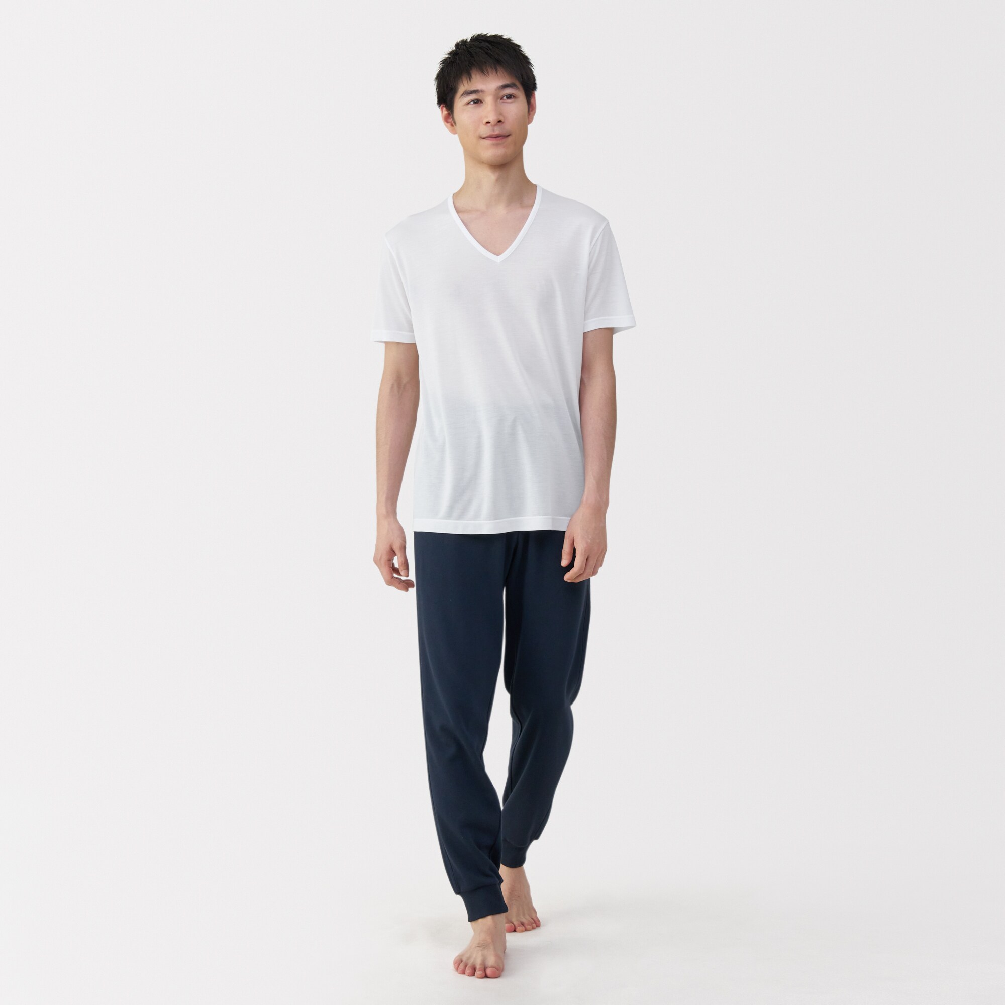 紳士　脇に縫い目のない　なめらか　Ｖネック半袖Ｔシャツ