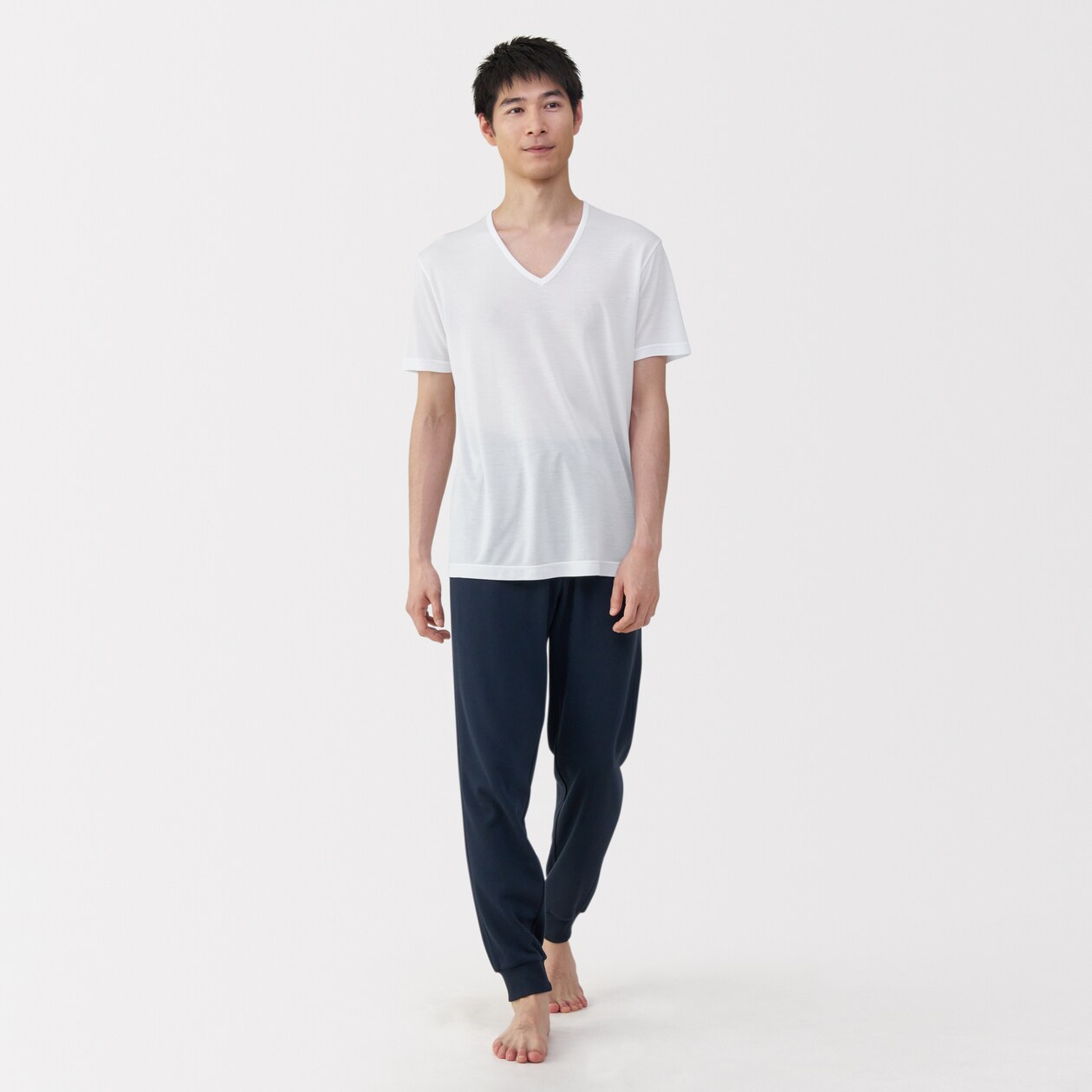 紳士　脇に縫い目のない　なめらか　Ｖネック半袖Ｔシャツ