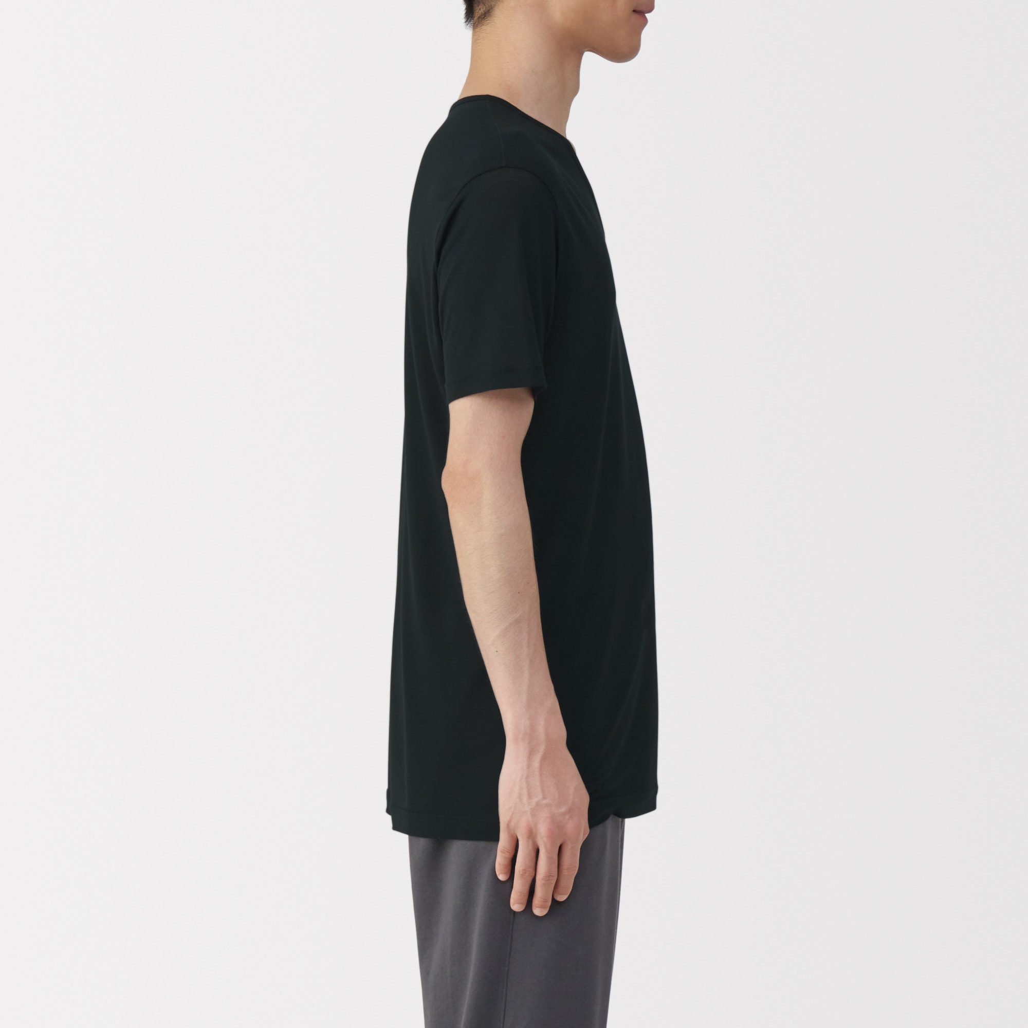 紳士　脇に縫い目のない　なめらか　Ｖネック半袖Ｔシャツ