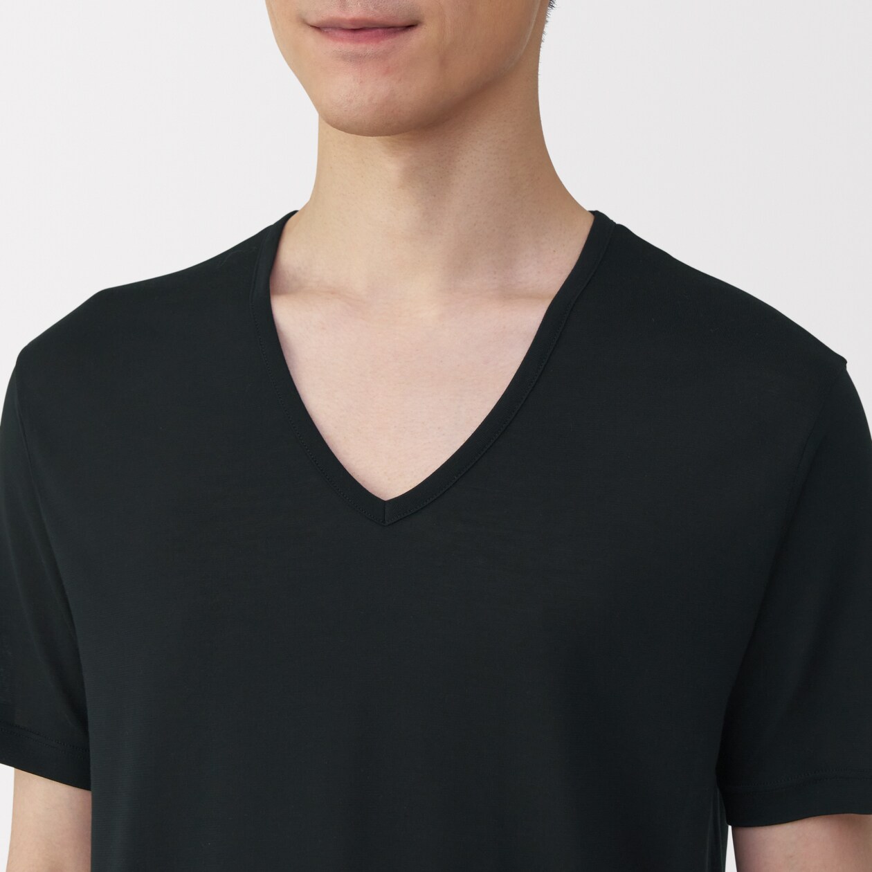 紳士　脇に縫い目のない　なめらか　Ｖネック半袖Ｔシャツ