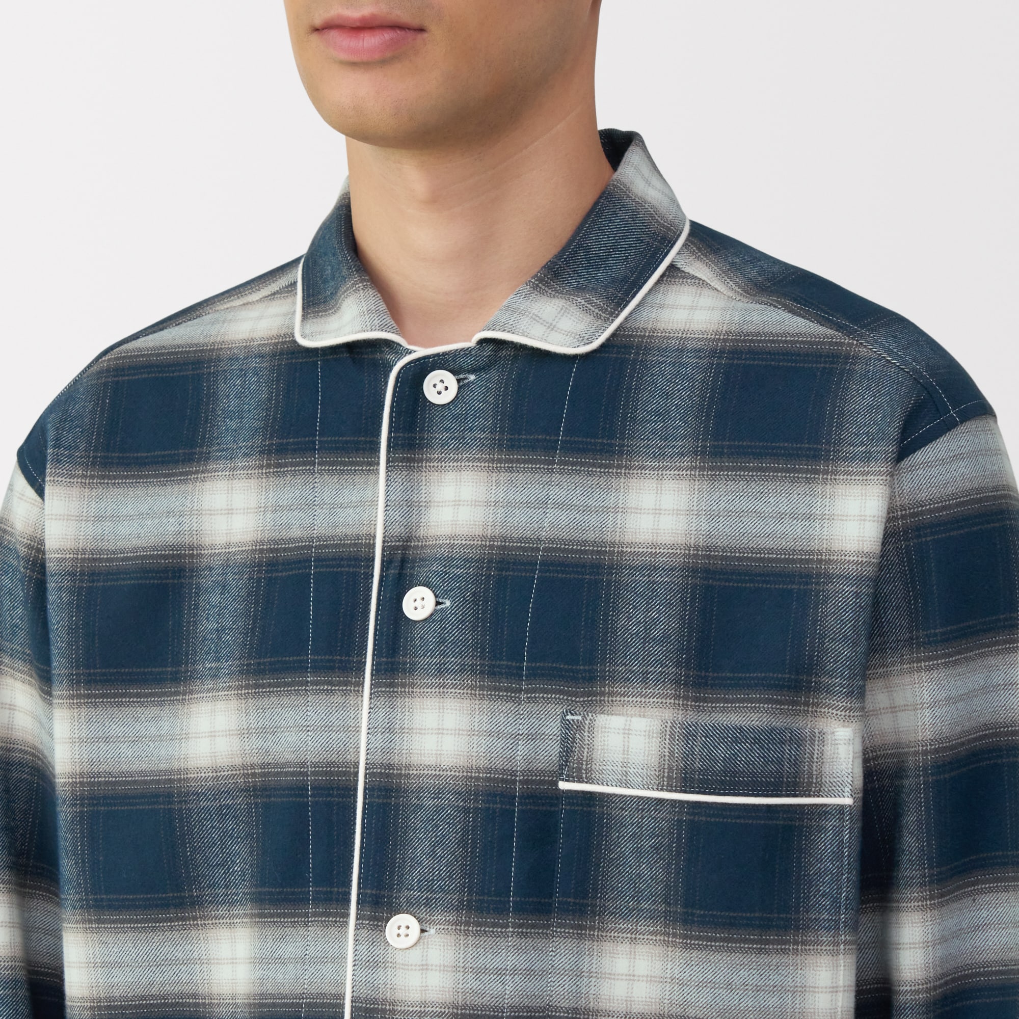 紳士　脇に縫い目のない　フランネル長袖パジャマ