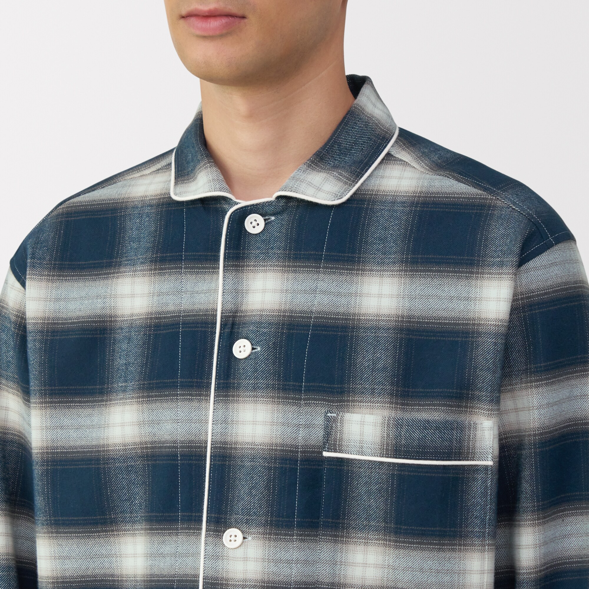 紳士　脇に縫い目のない　フランネル長袖パジャマ