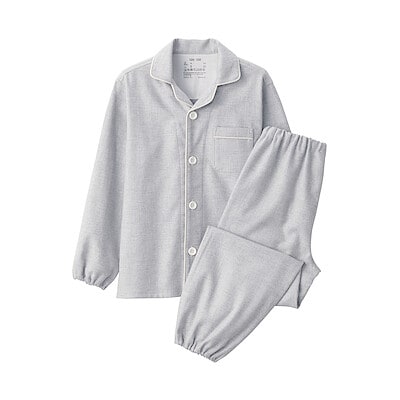 キッズ　脇に縫い目のない　フランネル　長袖パジャマ