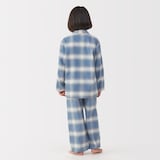 キッズ　脇に縫い目のない　フランネル　長袖パジャマ